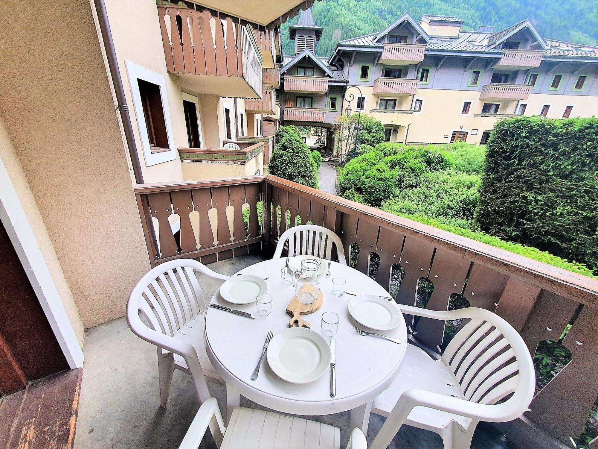 La Ginabelle Vue Montblanc 4 Personnes Apartment Chamonix Exterior photo